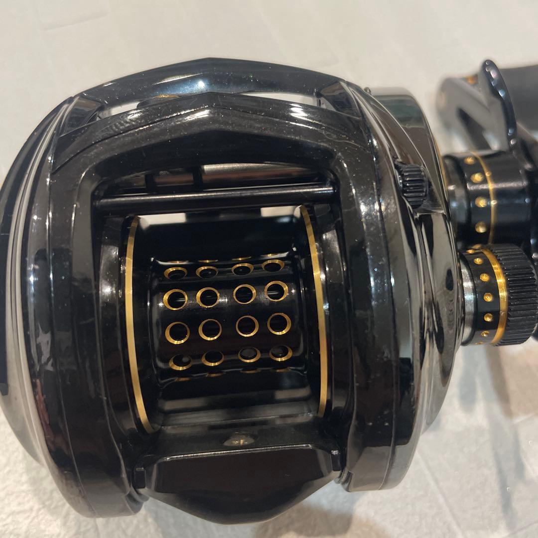 レボ　ブラック９