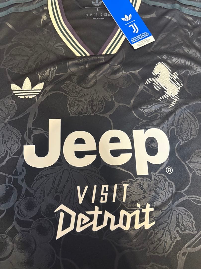 ユベントス 25/26 スポンサー入り 3rd ユニフォーム Adidas