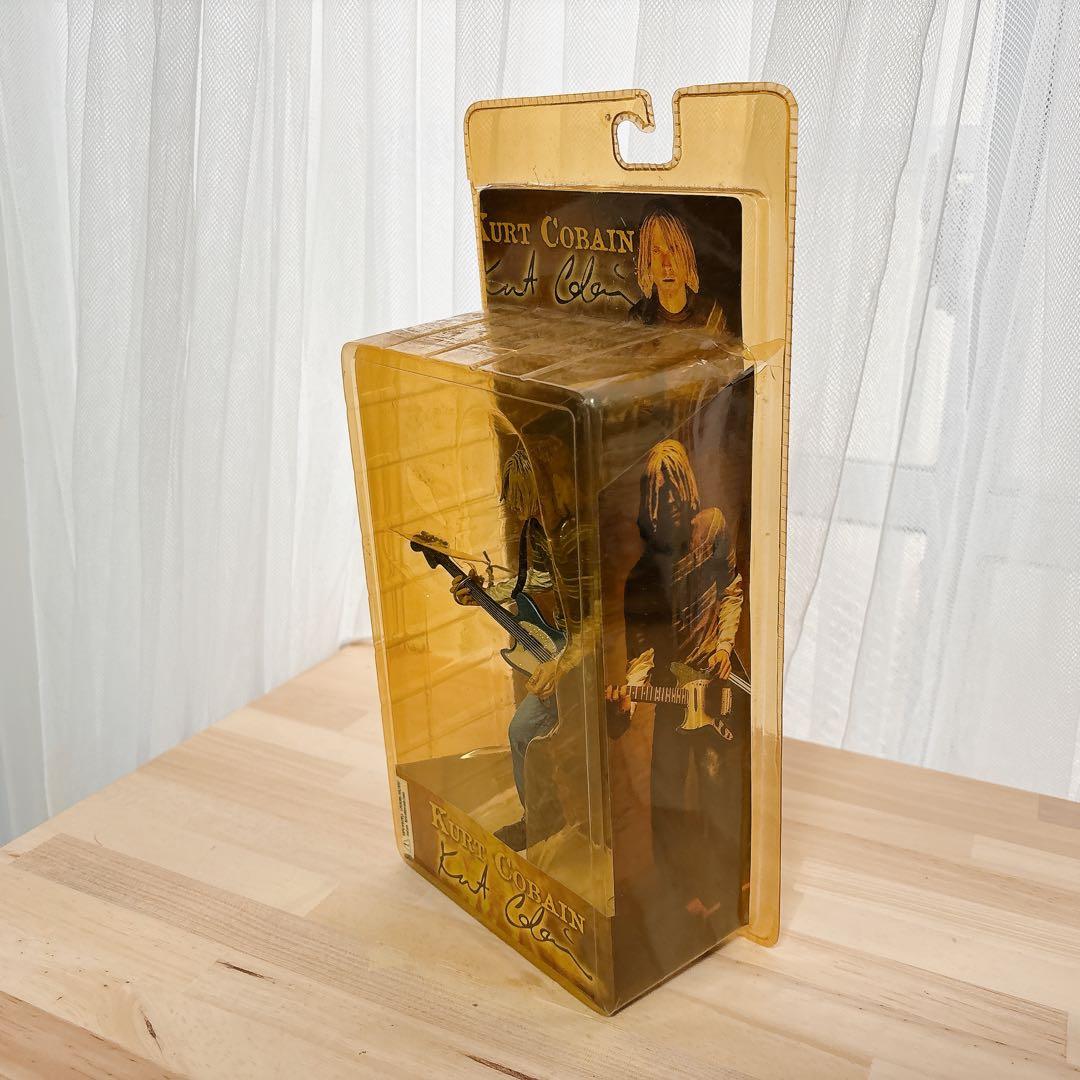 McFarlane カートコバーン スタチュー NIRVANA