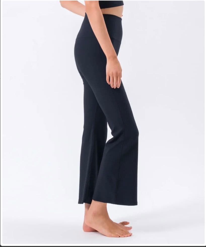 N*)様 【SUKALA】フレアリブパンツ　ブラックL 新品未開封