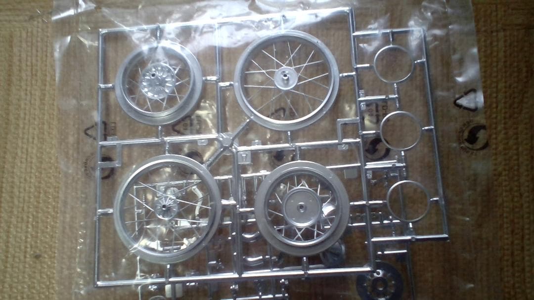 オートバイ・バイク ITALERI 1/9 B.M.W. R80 G/S 1000 1985