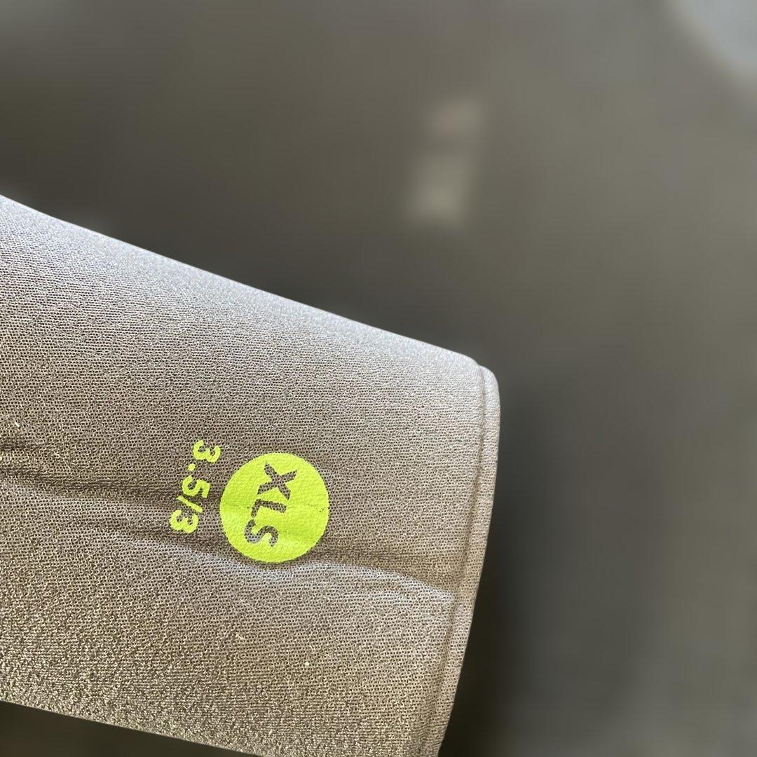 パタゴニア　新品ウェットスーツ　XLSサイズ　Ｒ2