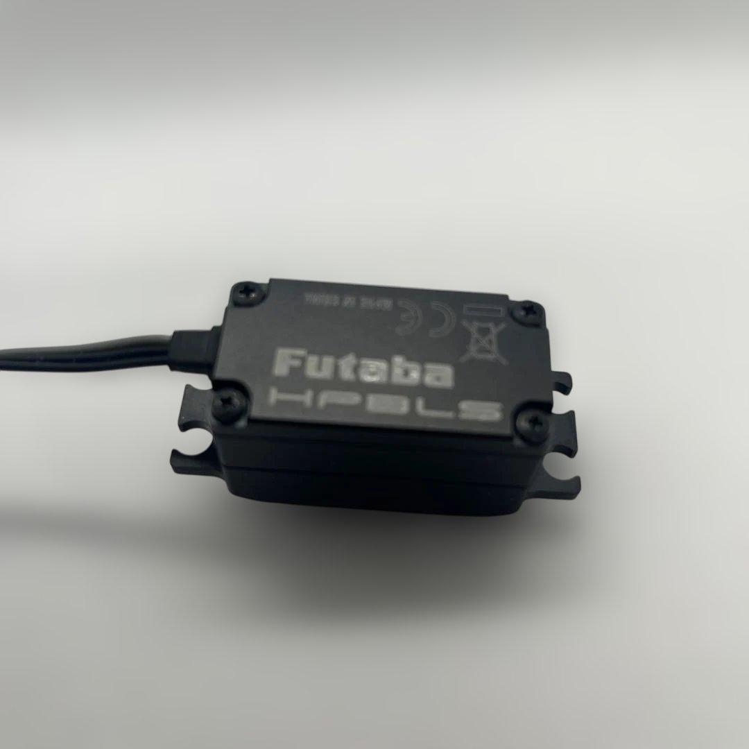 Futaba サーボ　ジャイロ　2点セット