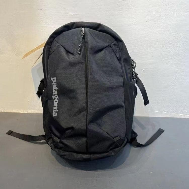 Patagonia Refugioバックパックブラック26L