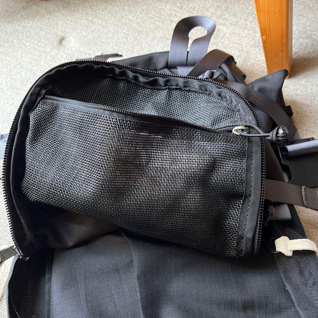 Burton バックパック 黒　AK 藤原ヒロシ　バートン　リュック　HF