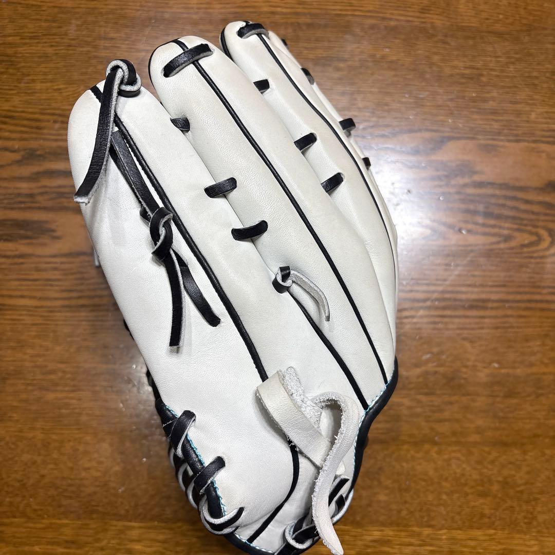 ZETT FINALEDGE 軟式グローブ ホワイト/ブラック