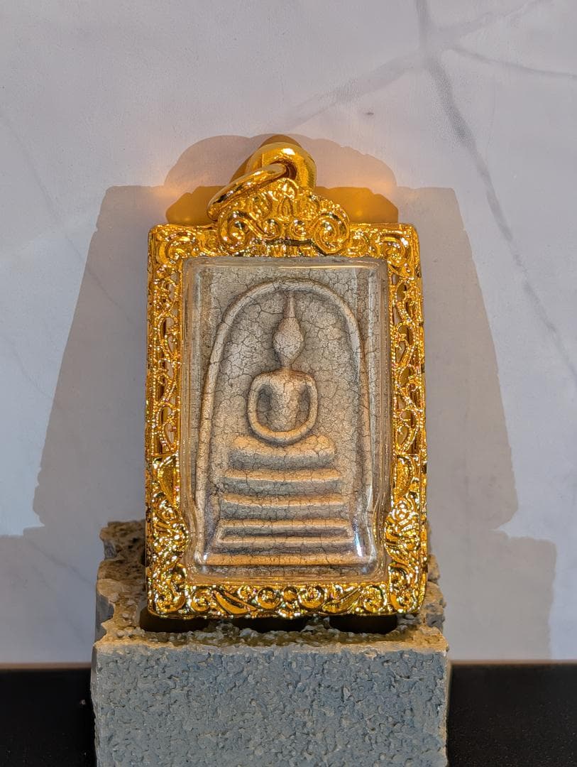 タイお守り　プラクルアン　クルーバー・クリッサナ　ソムデット　2559年(058