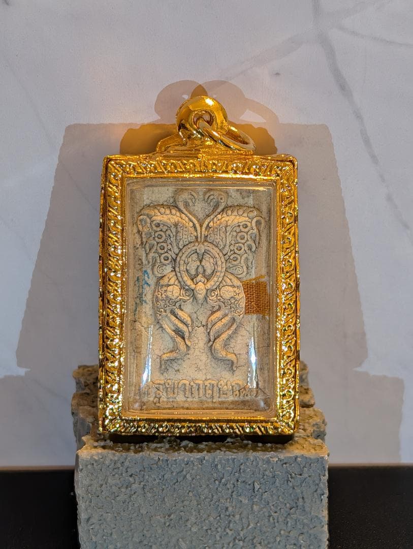 タイお守り　プラクルアン　クルーバー・クリッサナ　ソムデット　2559年(058