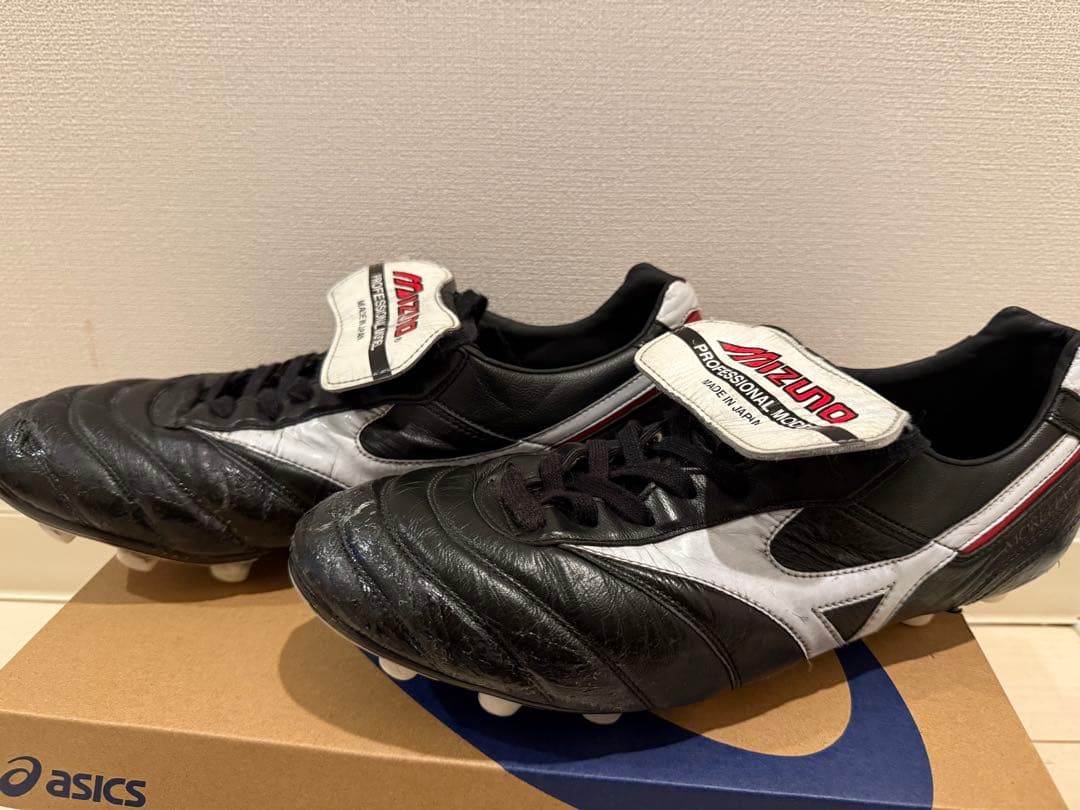 ミズノ　モレリア　29.0㎝