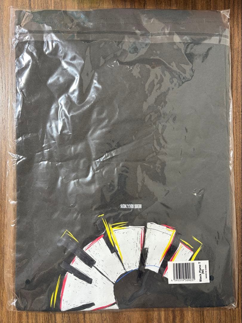 藤井風 Black Piano Tシャツ【Mサイズ】