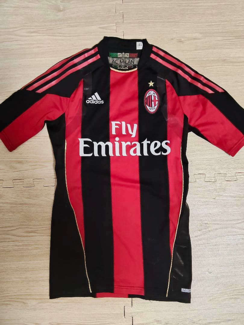 ACミラン　記念ユニフォーム　Oサイズ　テックフィット