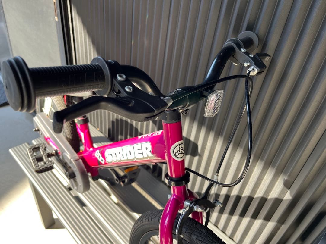 STRIDER 14インチ 幼児用自転車 フューシャピンク