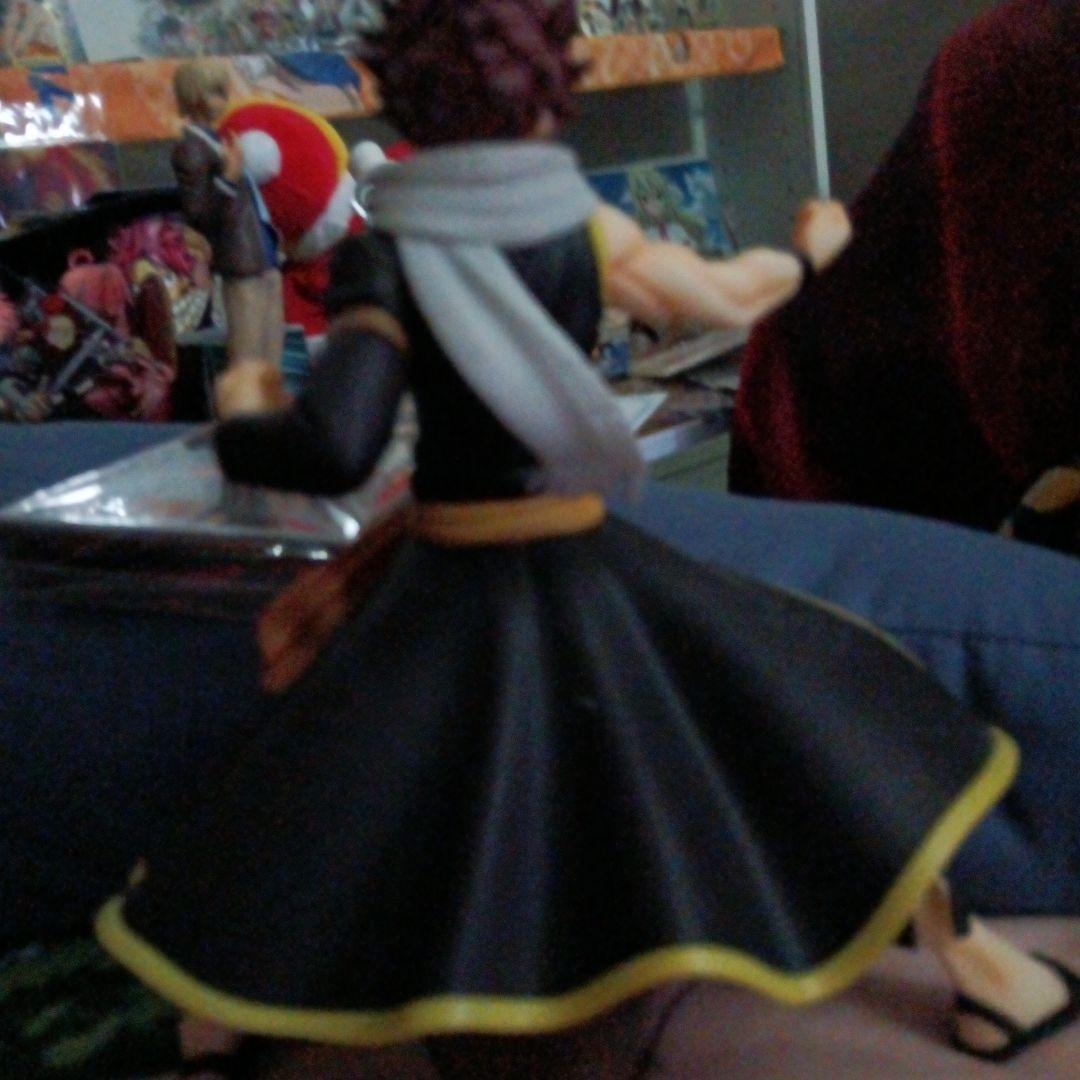 ナツ・ドラグニル フィギュアエルザ ビーフル希少300 体限定！！