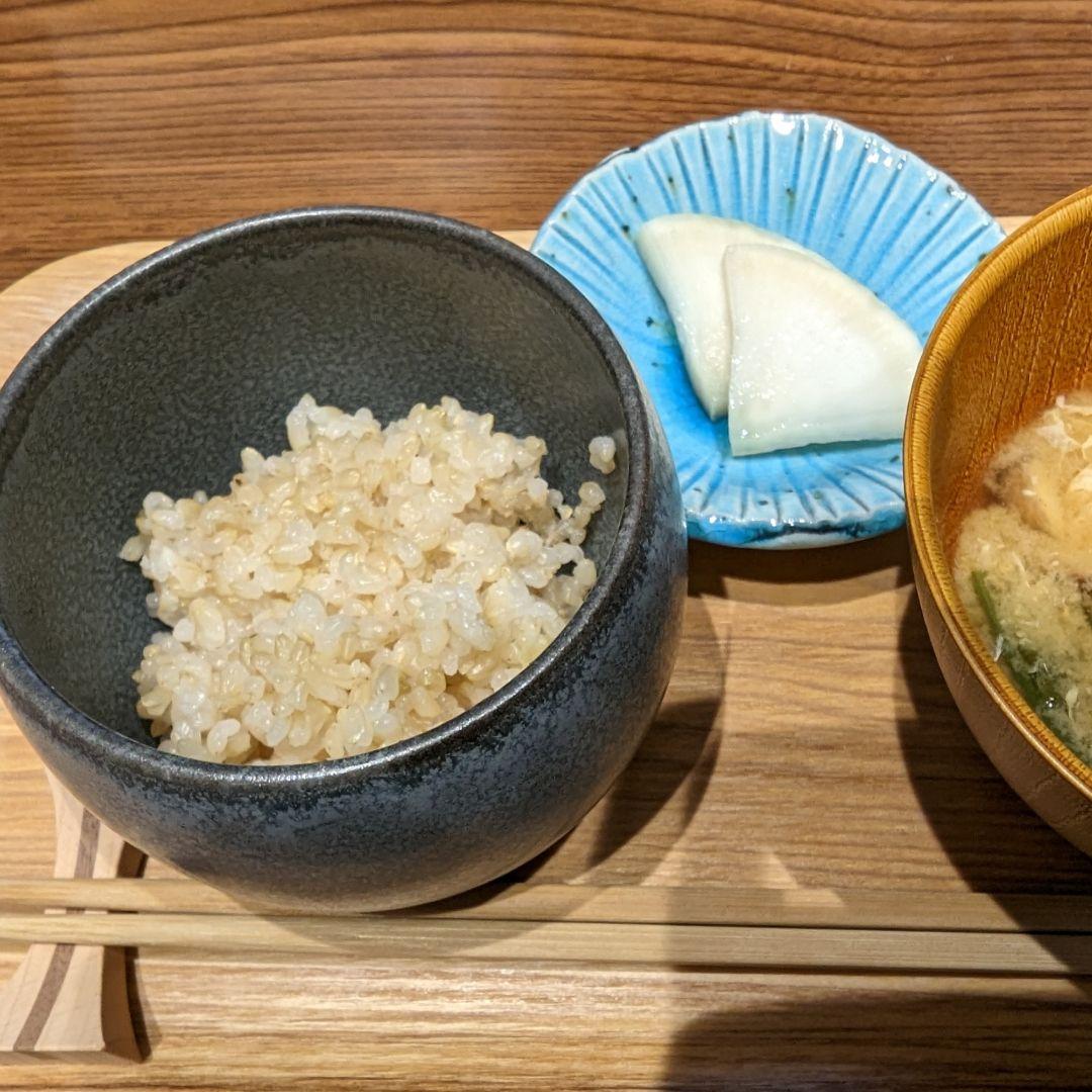 R7年富山県産コシヒカリ玄米5kg×2袋✳️関東、東海、信越、関西地域限定