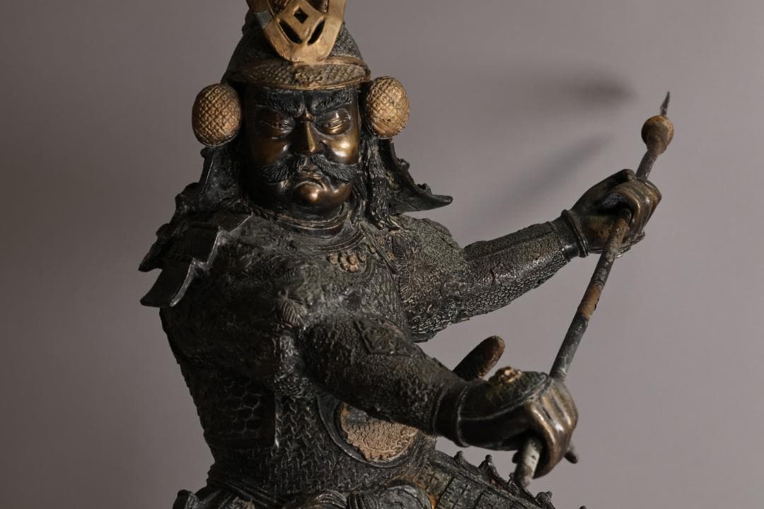 時代金工　明治期　ブロンズ像　銅製　武者　薙刀　置物　床飾　高55㎝　BK090