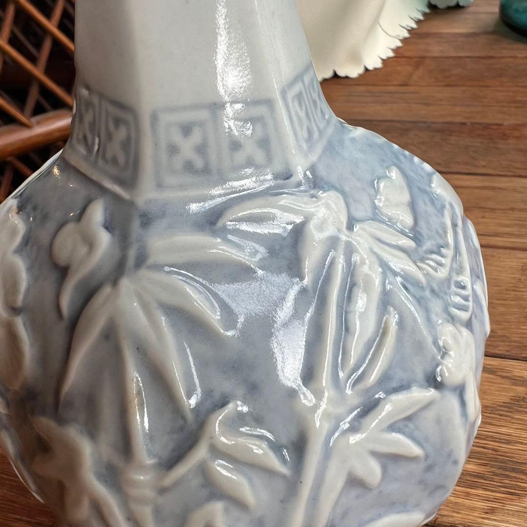 李朝 鹿 鶴 兎 亀 竹 梅 分院 朝鮮 骨董品 花瓶 壺 陶器 染付 染め付け