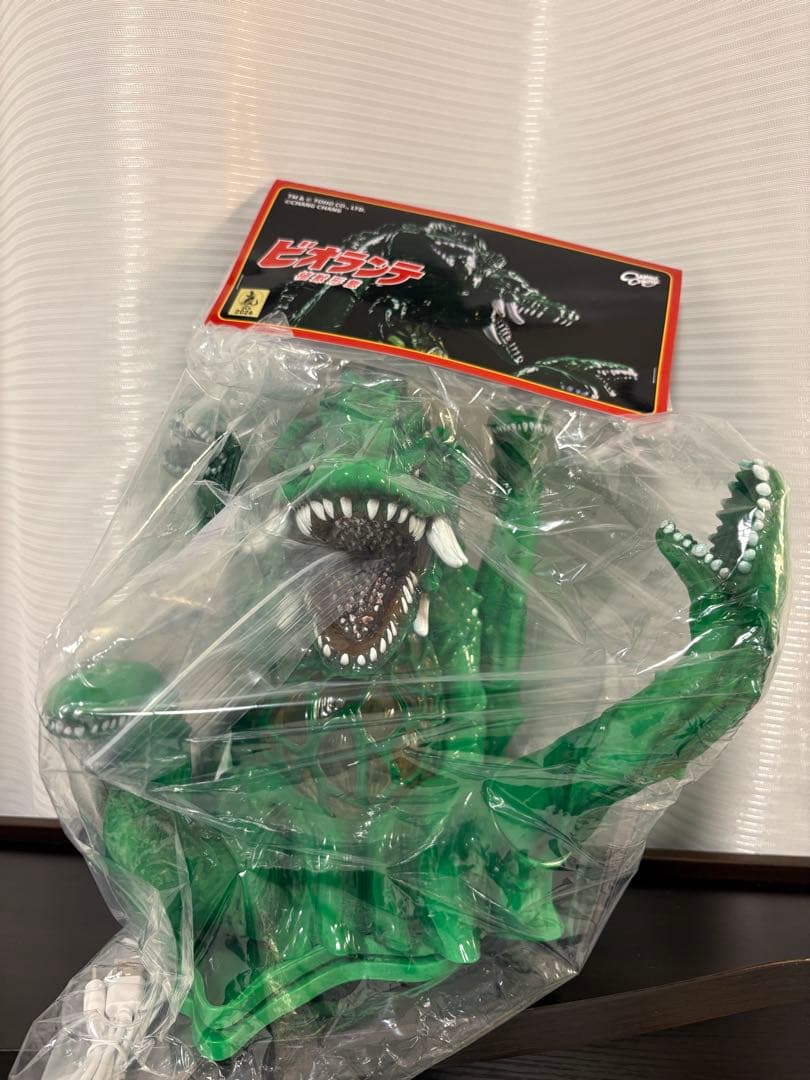 chang chang ビオランテ 発光ギミック付き ゴジラ ワンフェス