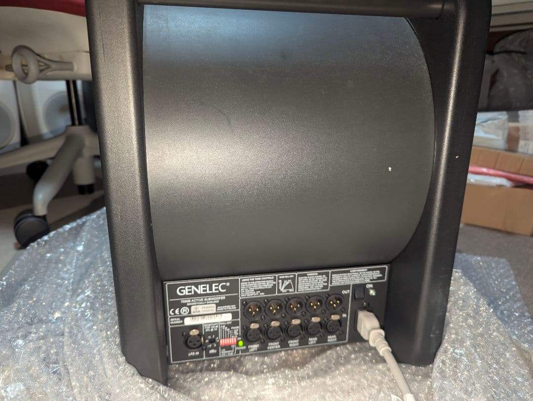 GENELEC 7050B アクティブサブウーファー ジェネレック