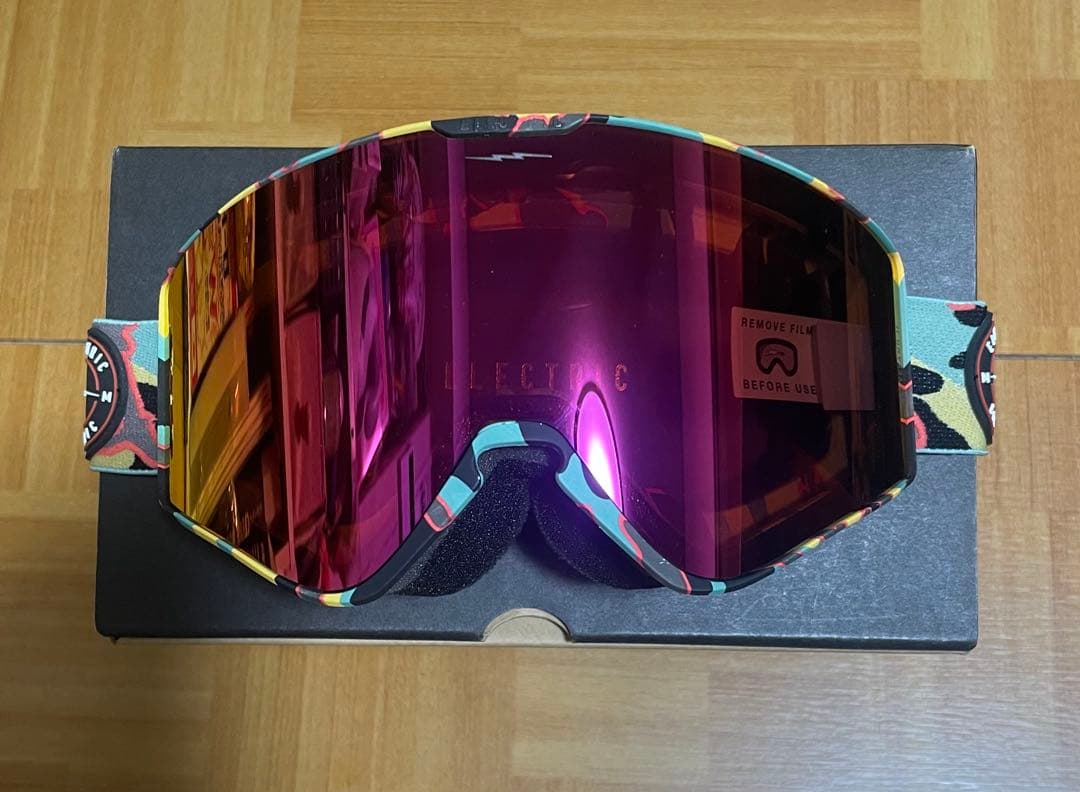 新品ELECTRIC KLEVELAND2 CAMOレンズとケース付41%OFF