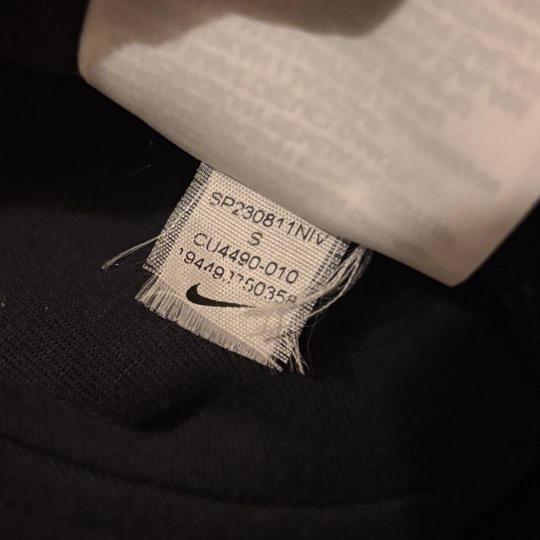 【廃盤・旧モデル】NIKE テックフリース フルジップ フーディ ブラック