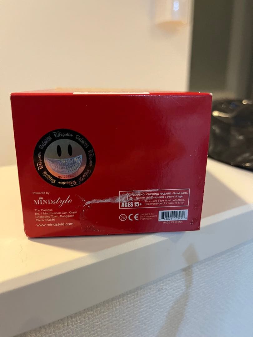 ゲームキャラクター POPAGANDA-Ron English