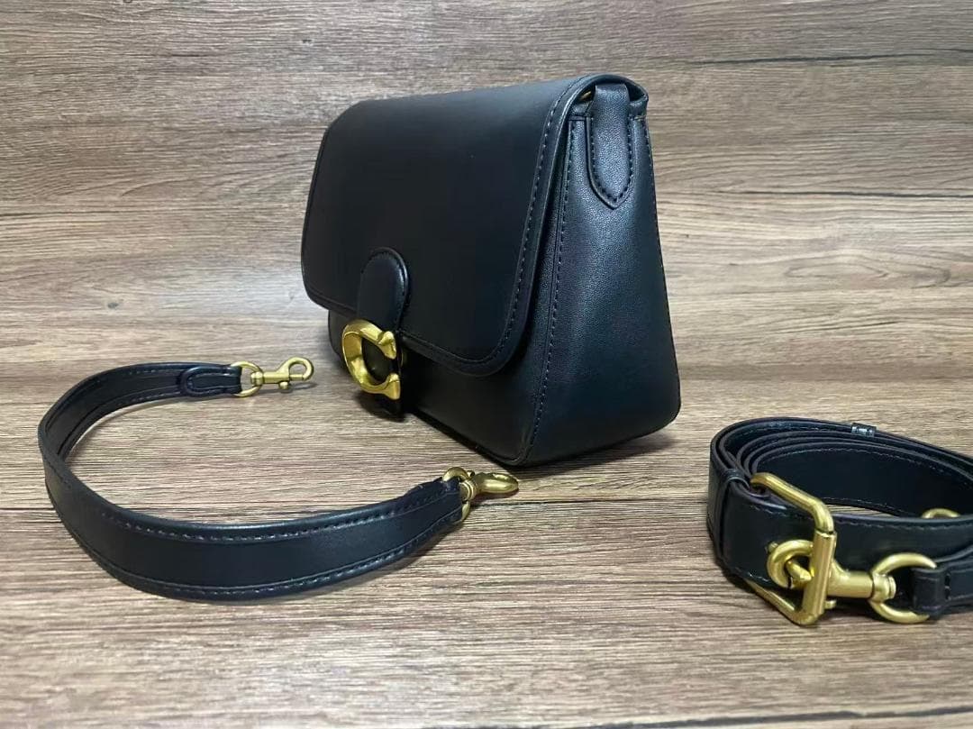 COACHブラックレザーショルダーバッグ