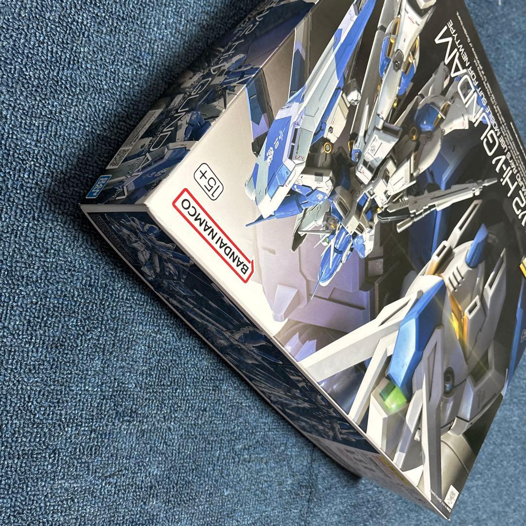 RG RX-93ν2 Hi-V Gundam