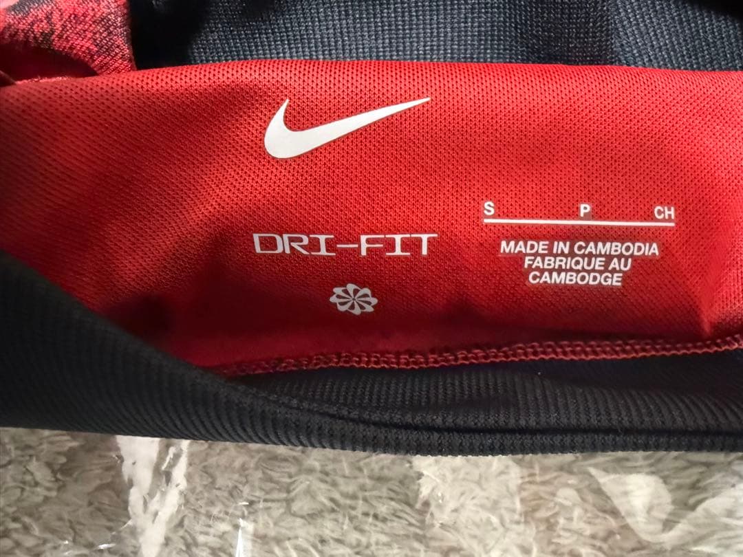 【新品未着用】浦和レッズ 2024 レプリカユニフォーム ホーム Sサイズ