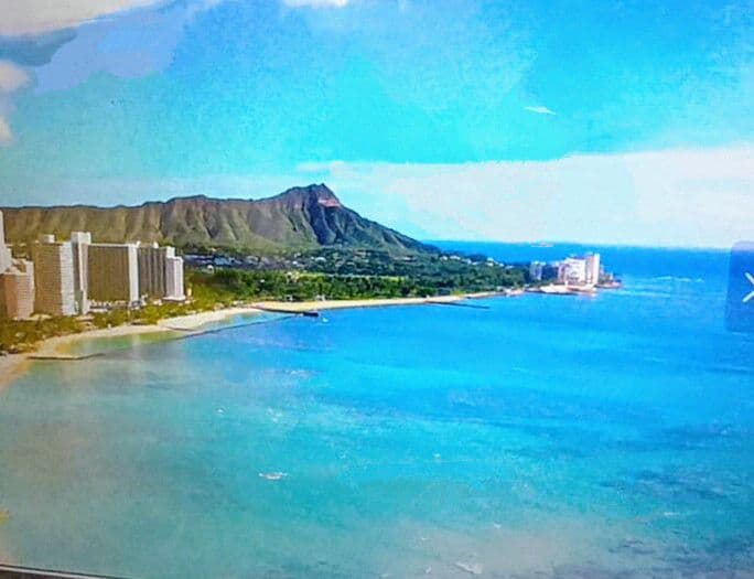 「朝日のダイヤモンドヘッド」（未来絵画）