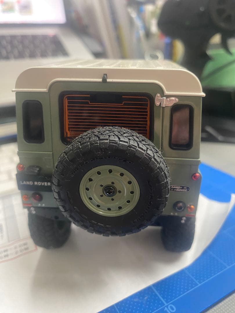 ミニッツ4×4 ディフェンダー