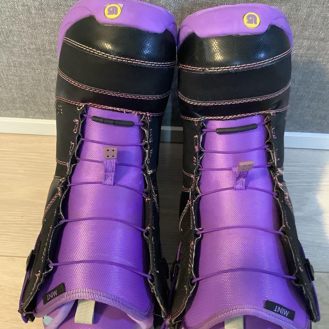020バートンBURTON MINT23.5レディーススノーボードブーツ初心者