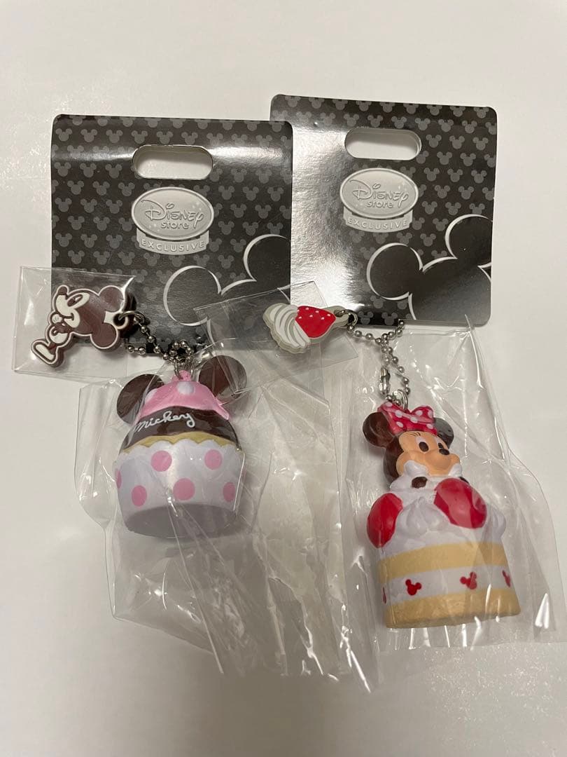 レア　ディズニー　ミッキー　ミニー　カップケーキ　スクイーズ