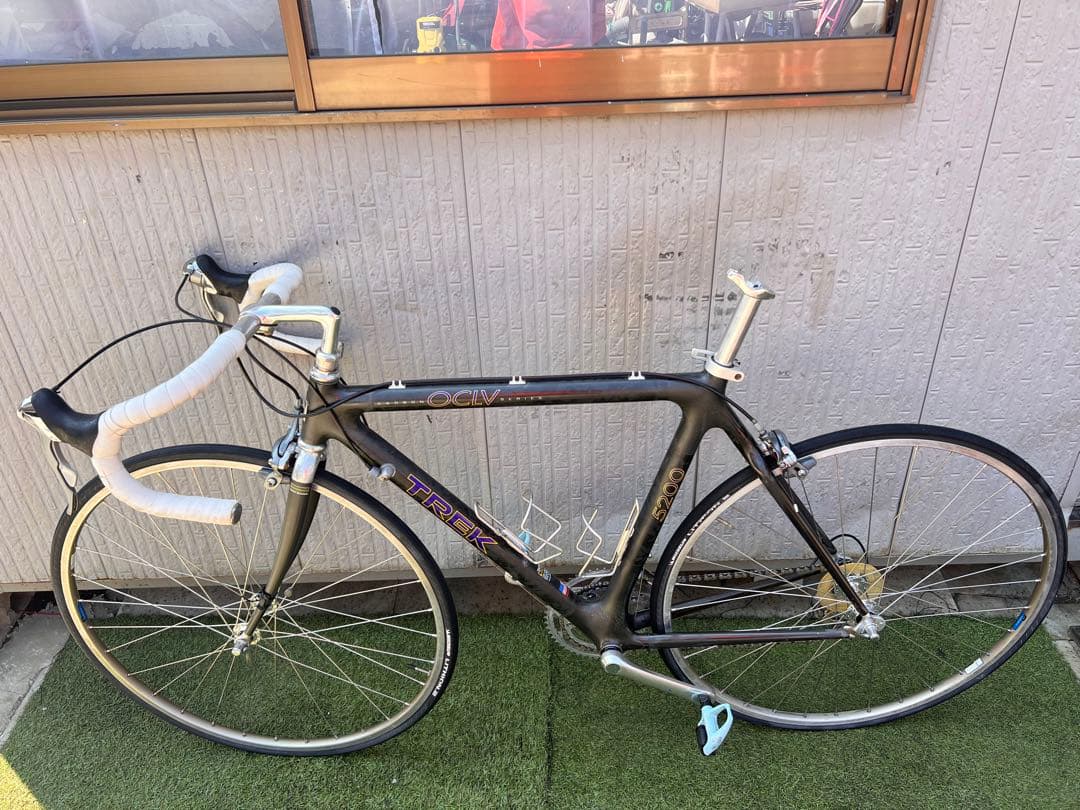 TREK 5200 OCLV CARBON トレック　ロードバイク