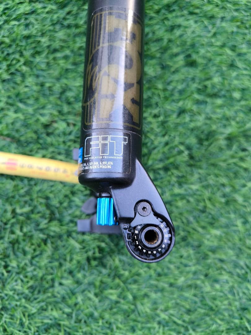 Fox 32 エアサスペンションフォーク Kashima Coat