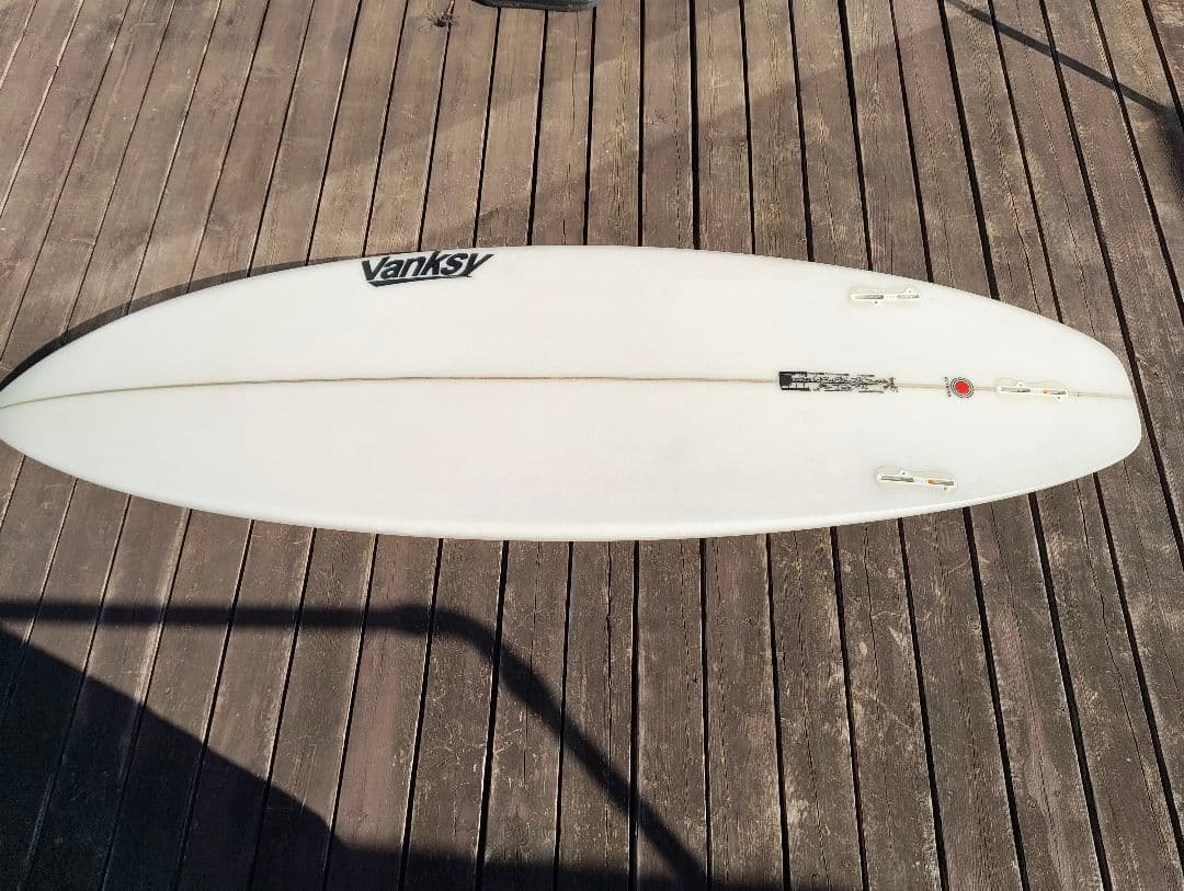 ジャスティスサーフボード　Vanksy 　グレムリンVIC　ショートボード