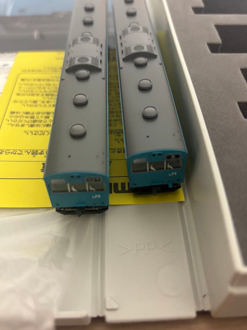 TOMIX 103系 JR西日本仕様 黒サッシ スカイブルー 基本セット