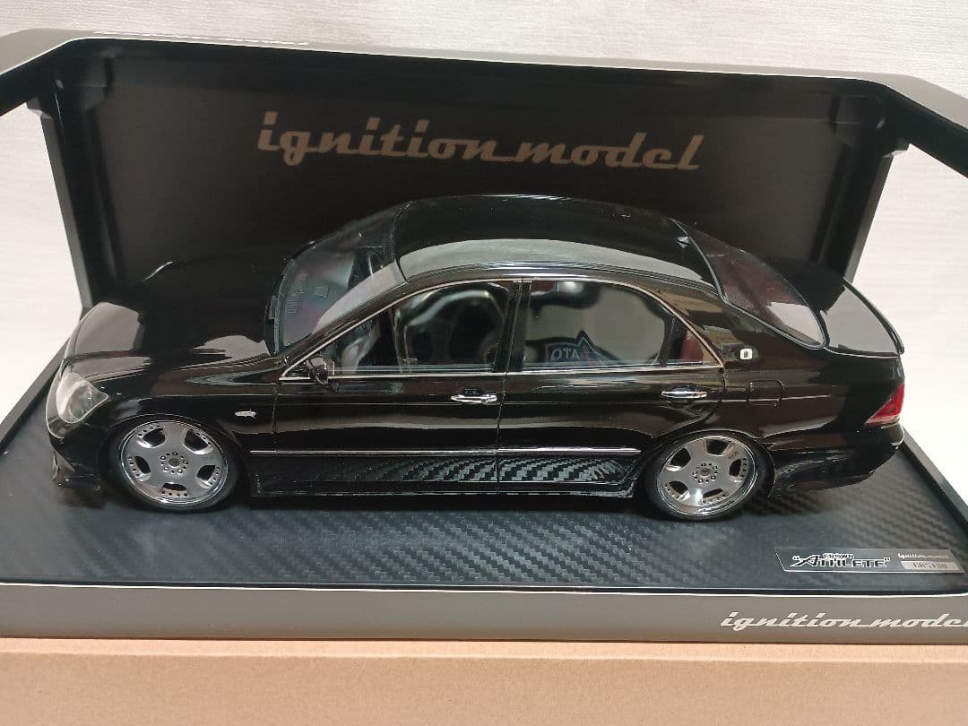 イグニッションモデル1/18 トヨタ　クラウン　GRS180 3.5 アスリート