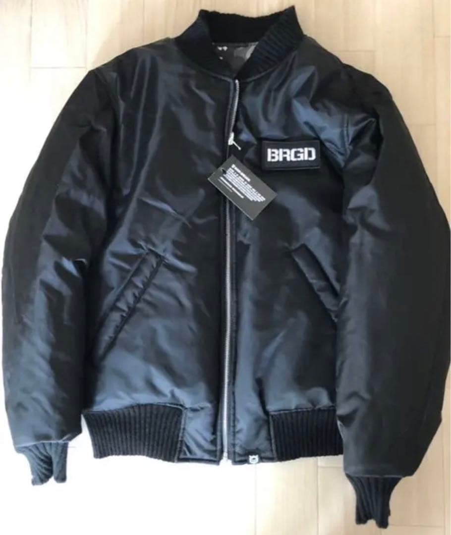 タグ付き未使用！リバーシブル！M！バスブリゲード MA-1 ブラック＆レイクカモ