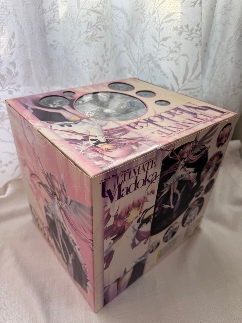 魔法少女まどかマギカ　Ultimate Madoka 1/8スケールフィギュア