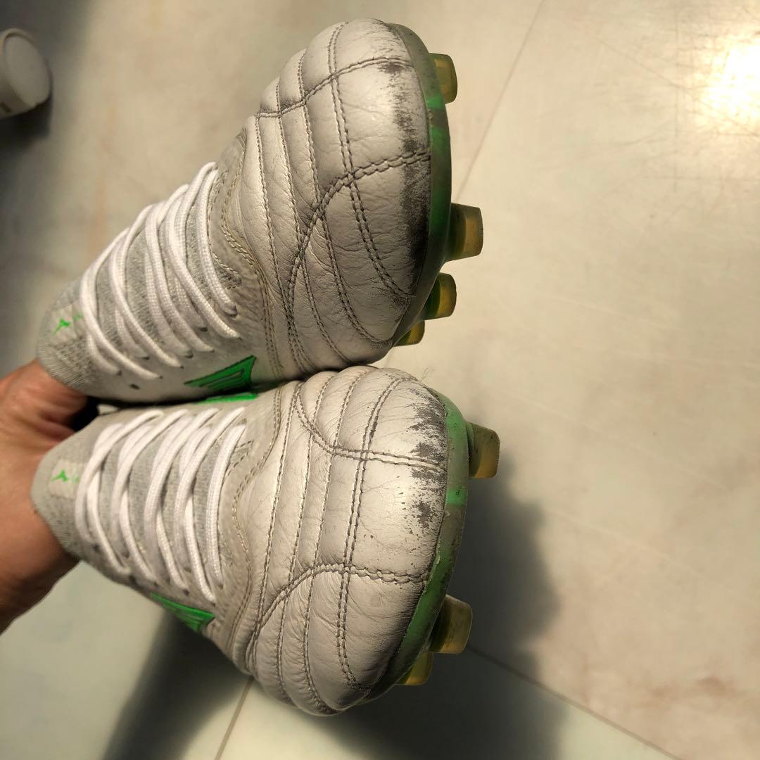 モレリア ネオ 4 b JAPAN ホワイト/グリーン