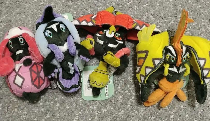 ポケモンfit ぬいぐるみ　ウルトラビースト　カプ