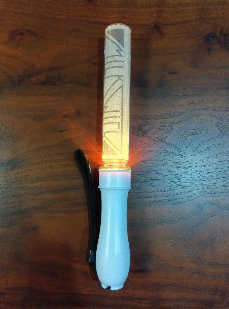 h*3様 M!LK ペンライト