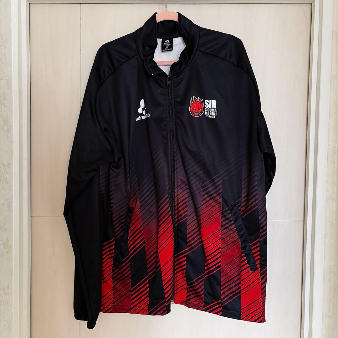 石川祐希選手着用モデル　ペルージャ　ウォームアップジャケット