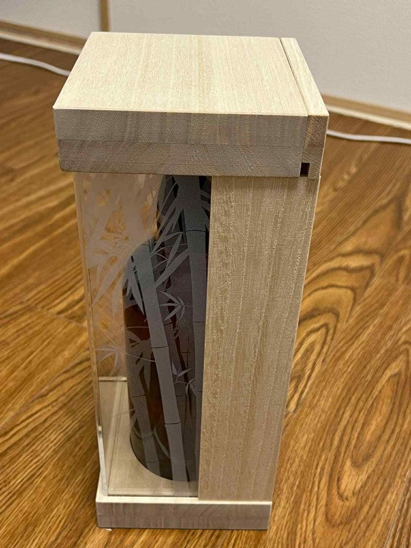 山崎18年 リミテッド エディションシングルモルトウイスキー