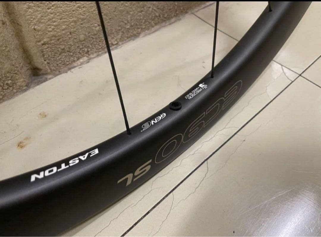 ほぼ新品！EASTON イーストン EC90SL チューブラー　カーボンホイール