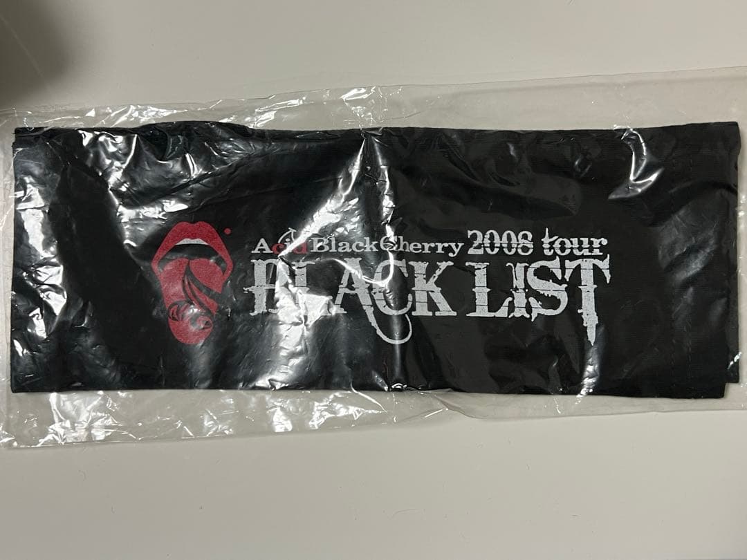 Acid Black Cherry アームウォーマー　BLACK LIST 新品