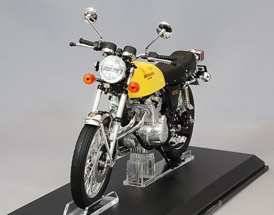 アオシマ スカイネット 1/12 ホンダ CB400FOUR パラキートイエロー