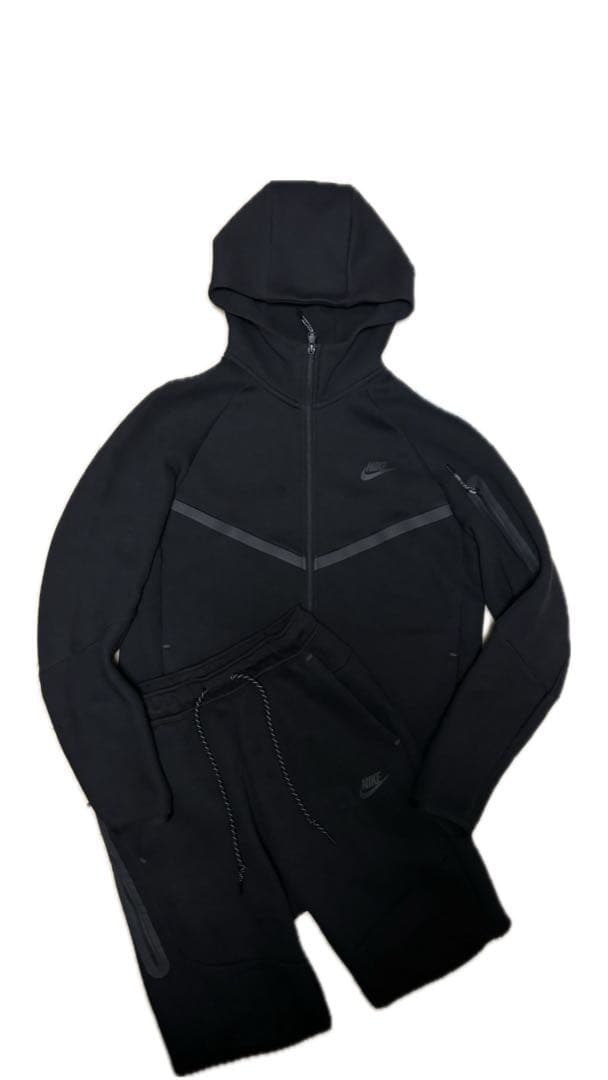 Nike ナイキテックフリース　セットアップ　Mサイズ　黒