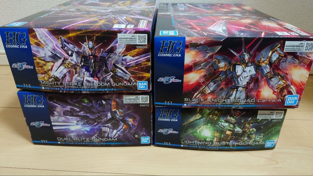 SEED FREEDOMまとめ売り HG ガンプラ 4体セット