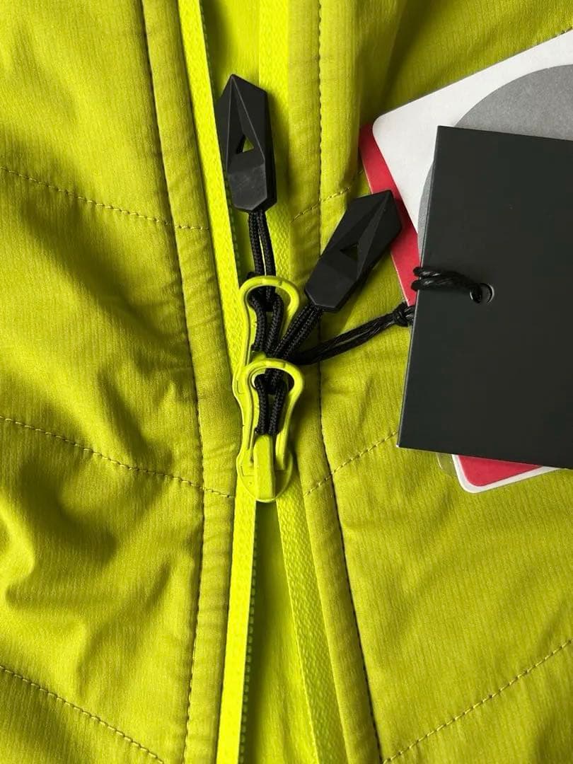 ALTURA ノースリーブ / ★新品（pertex）